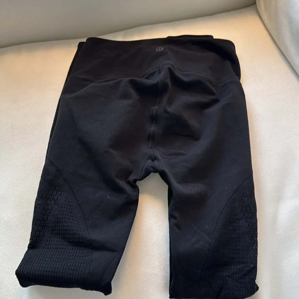 lululemon athletica excellent no